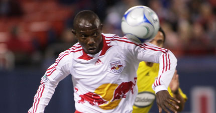 Mathew Mbuta, o jogador camaronês do Red Bull New York, vai encarar sem medo o Houston Dynamo